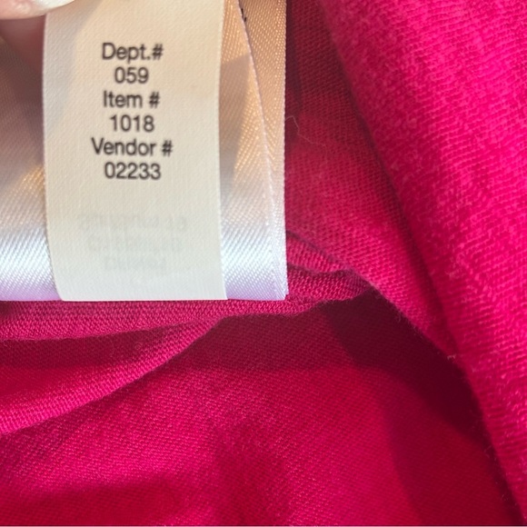 EDDIE BAUER Women’s 3/4 Sleeve Pink Casual Top with Neckline Detail Size Medium - Picture 8 of 12
